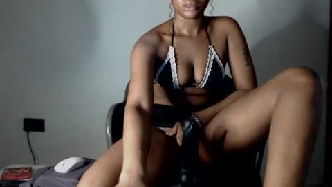 sonia  mis choco online show from June 19, 5:49 pm