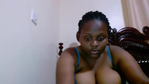 Linah online show from October 5, 4:12 pm