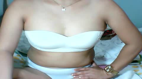 hot_n_sexy20 online show from June 27, 6:03 pm