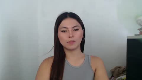 Nikki  online show from April 6, 5:41 am