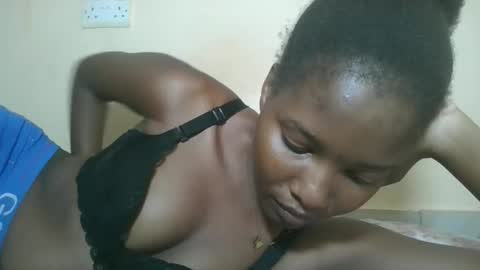 love online show from December 14, 8:14 pm