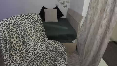 Snapshot of hotdelightsxy chatting on October 15, 11:29 pm KRISS LUNA online show from October 15, 11:29 pm