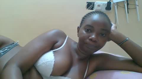 Queen online show from November 27, 5:16 pm