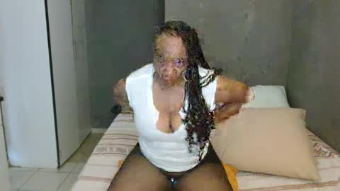 hotlilya online show from June 17, 8:37 am