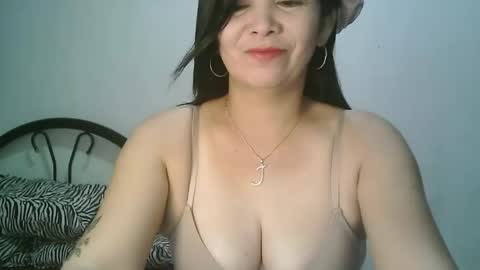 hotmamajen4u online show from January 17, 11:34 pm