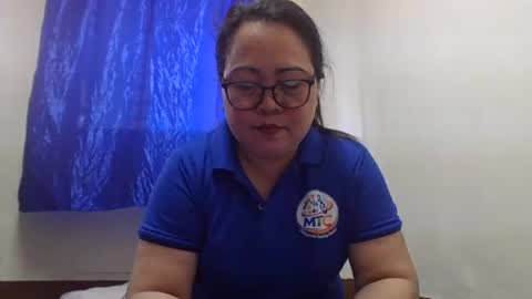 hottie_amanda69 online show from April 6, 1:27 am