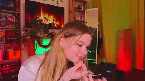 Jane  online show from December 20, 7:07 pm