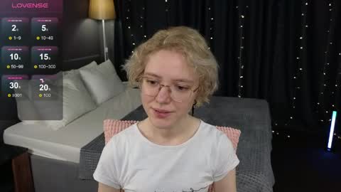 Kori online show from May 12, 5:37 am