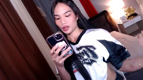 Hi i am Jane half vietnamese and half pinay and would like to meet good person here XOXO online show from April 11, 2:54 pm