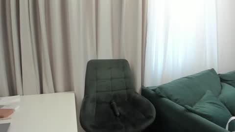 Cyndy online show from September 17, 8:12 am