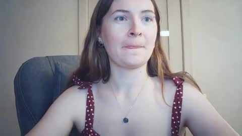 HumpyGrey online show from November 1, 10:19 am