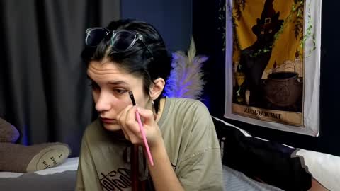 Hyeon Jin online show from January 30, 8:42 pm