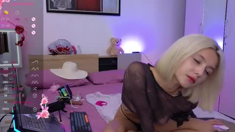 Aysi online show from February 27, 1:07 pm