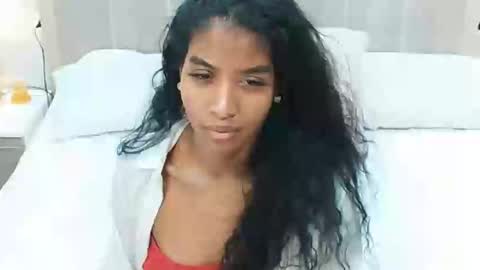 Crystal online show from December 13, 9:41 pm