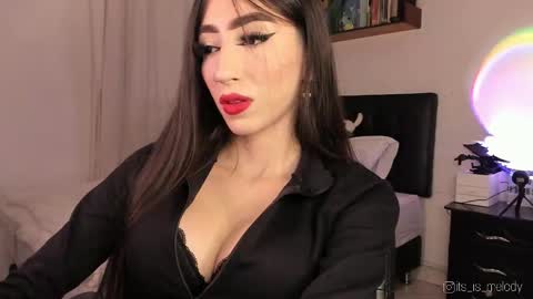 Mel  online show from March 1, 4:04 am