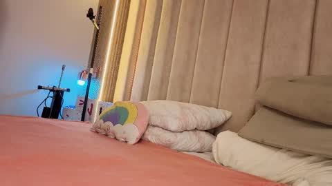 Nyxy online show from April 7, 11:34 am