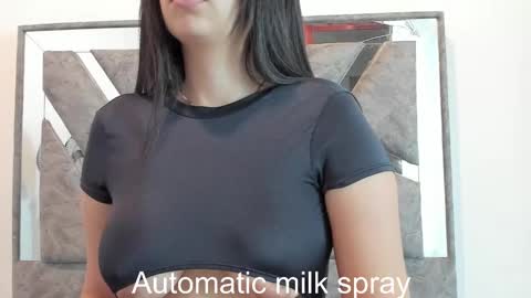 Idara Zanin online show from December 17, 11:47 am