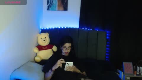 Ily Bea online show from March 10, 2:15 am