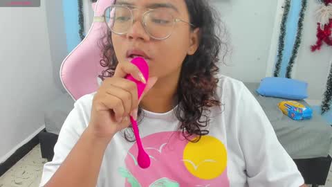 Angela online show from January 6, 12:27 am