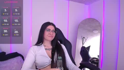 Jade Rosse online show from December 17, 10:03 pm