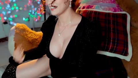 Snapshot of imjoanna chatting on October 20, 11:30 pm Joanna Independent model. online show from October 20, 11:30 pm