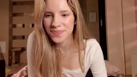 my name Imo  Fansly  online show from December 7, 11:23 pm