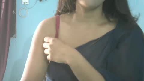 indiananu23 online show from February 18, 5:53 am