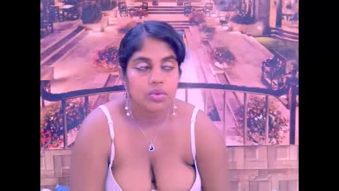 indiandiva27 online show from February 14, 7:43 am