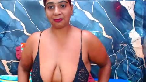 indianerotica4u online show from July 24, 7:50 am