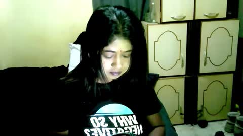 indianpleasures21 online show from June 3, 2:34 am