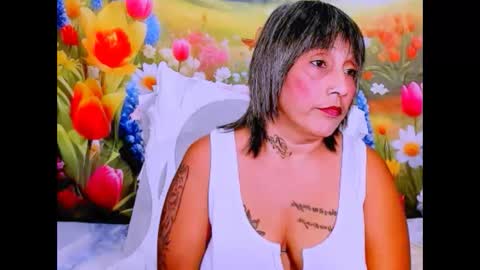 indianroxy27 online show from February 4, 7:06 pm