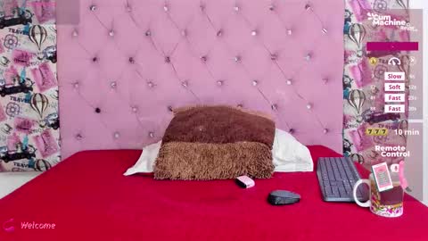 Snapshot of indira_collins chatting on October 7, 6:56 pm Indi online show from October 7, 6:56 pm