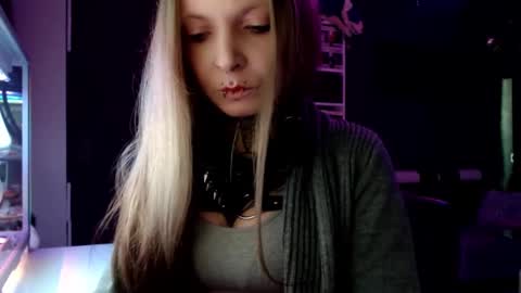 InesDesire online show from February 11, 7:12 am