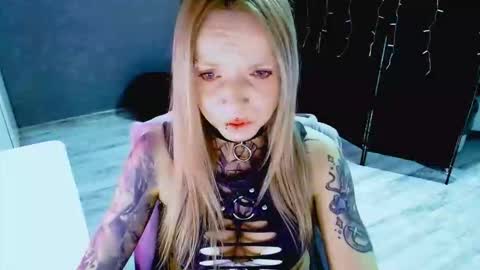 InesDesire online show from September 30, 6:02 pm