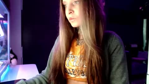 InesDesire online show from February 5, 8:11 am