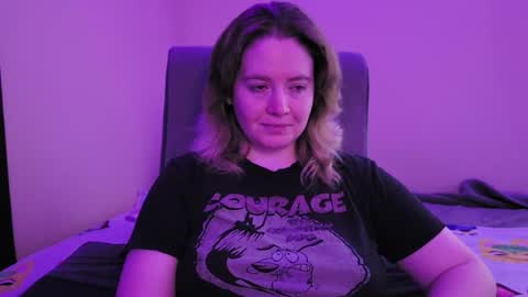 Faye online show from October 25, 3:03 am