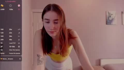 Snapshot of internetsexplorer chatting on March 11, 10:51 am Bernadette Join online show from March 11, 10:51 am