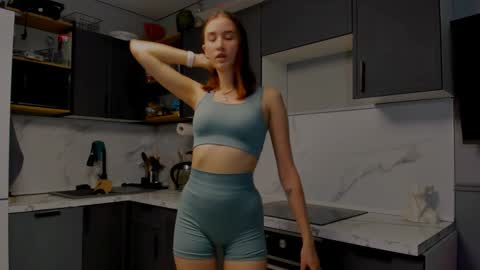 Snapshot of internetsexplorer chatting on December 8, 10:36 pm Bernadette Join online show from December 8, 10:36 pm