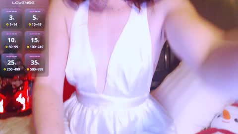 Snapshot of inthewildxxx chatting on December 22, 1:11 pm Cassie online show from December 22, 1:11 pm