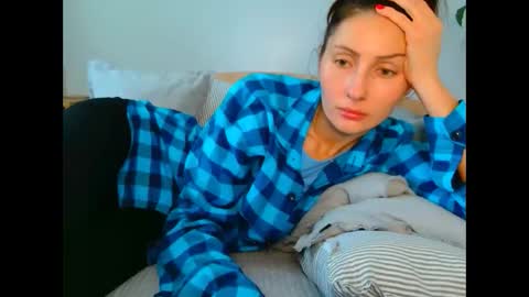 irina online show from May 11, 9:11 am