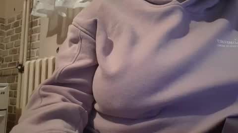 IrinnaK online show from February 25, 11:15 pm