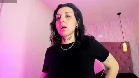 iris_77 online show from December 22, 12:08 pm