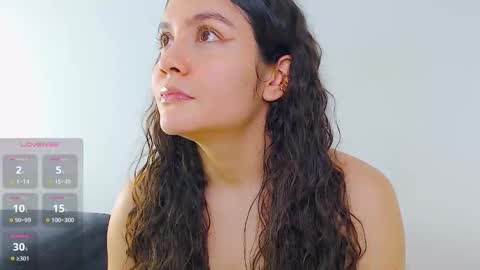 Instagram iris caprice online show from October 3, 9:42 pm