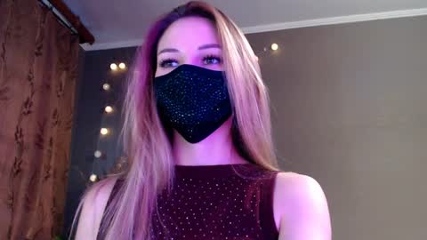 Lily online show from April 6, 4:41 pm