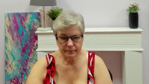 I R I S online show from September 9, 6:24 am