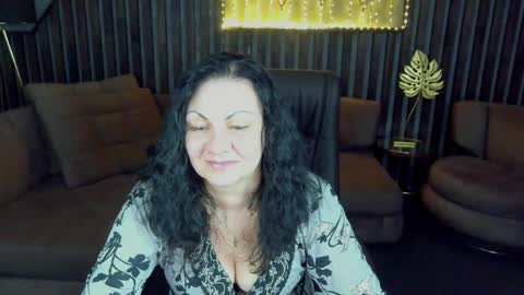 Iris online show from April 17, 6:48 am