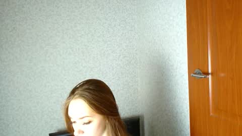 irma_b2004 online show from September 18, 2:15 pm