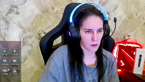 Irwi Tomboy online show from May 24, 11:36 pm