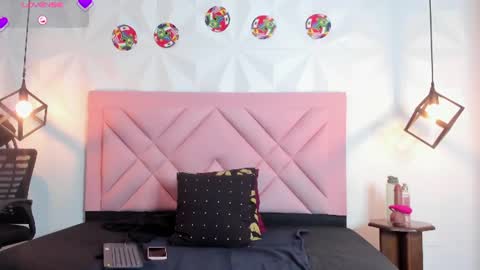 ISABELLA online show from June 17, 7:59 pm