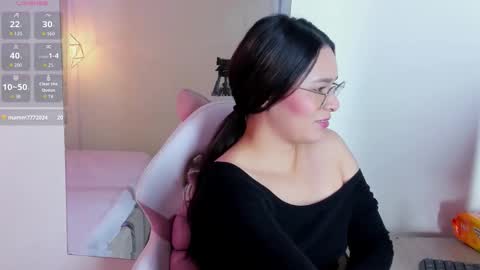 Isa online show from February 7, 2:59 am